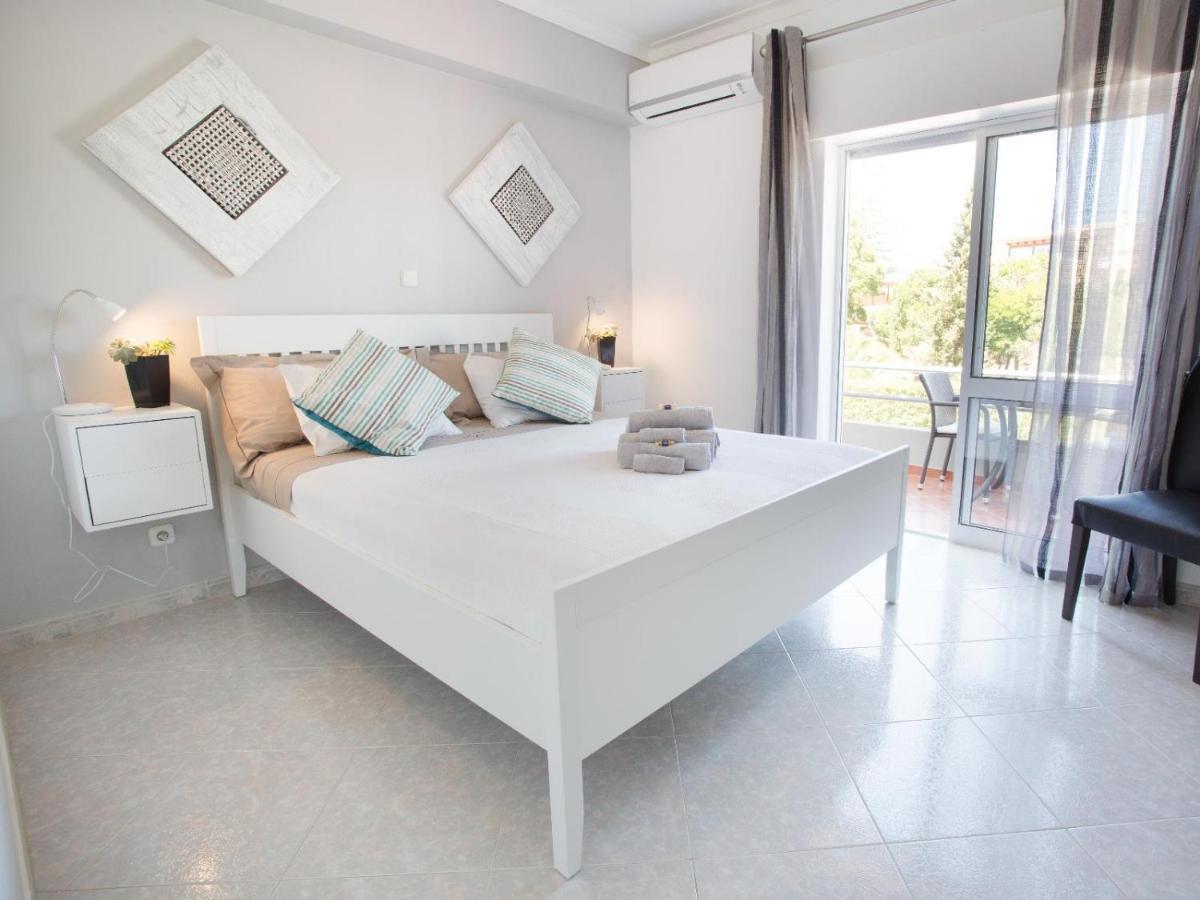 Amigos Para Sempre - Guesthouse Ferragudo  Εξωτερικό φωτογραφία