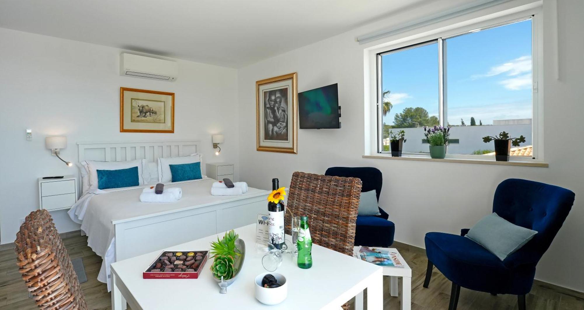 Amigos Para Sempre - Guesthouse Ferragudo  Εξωτερικό φωτογραφία